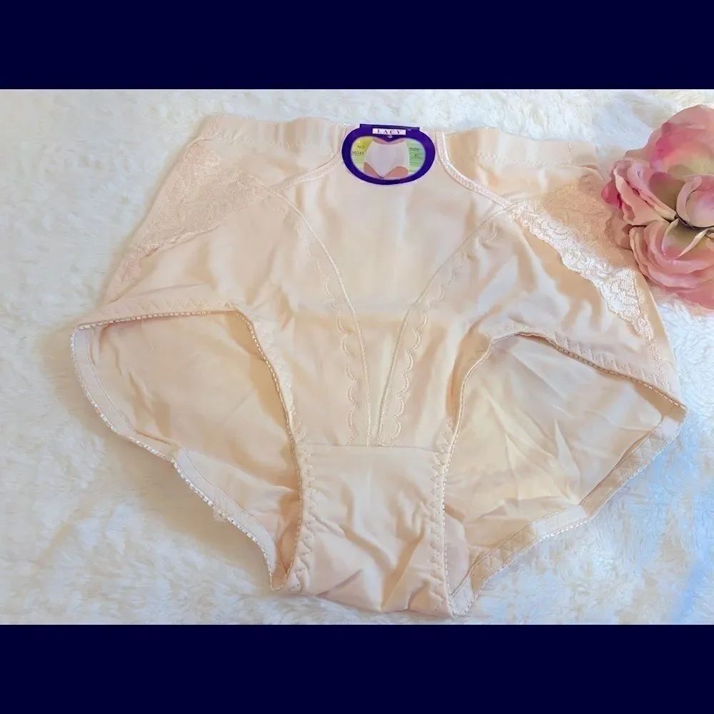 Lacy assorted embroidery floral tummy control XL